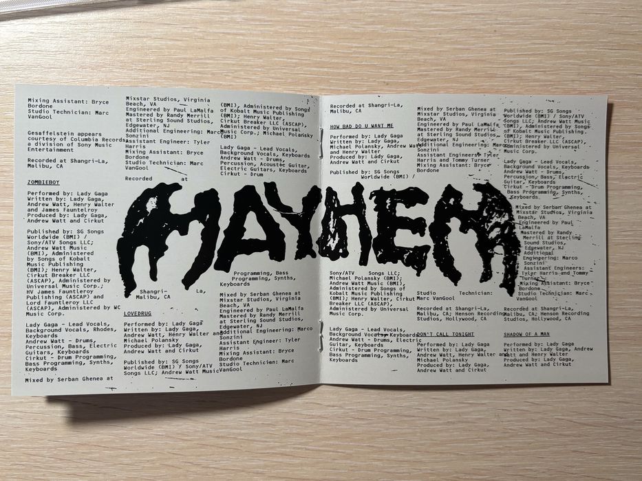 Диск Lady Gaga MAYHEM (sealed запакований) оригінал: 700 грн. - CD