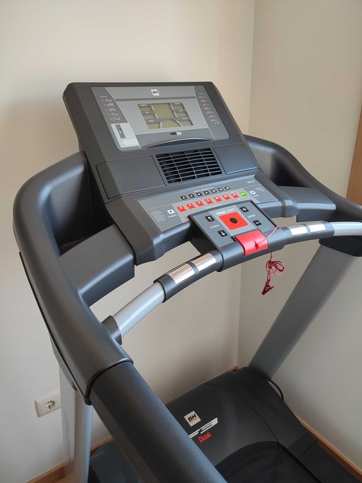 BH F3 Dual gym G6424 Treadmill Like New (Braga)64585473399682122