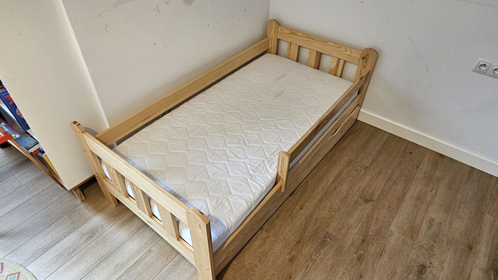 Łóżko dziecięce MARINELLA 80x160 sosna z szufladą