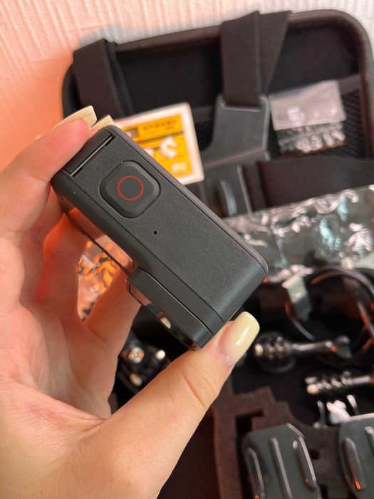 Екшн-камера GoPro Hero 9 з нагрудним кріпленням