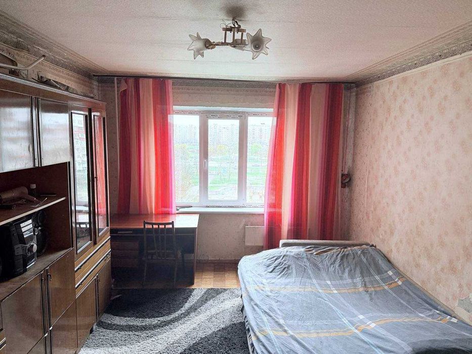 "Так, тут можна жити" - Закревського 5 а!