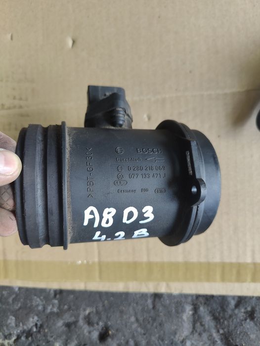 Audi A8 D3 4.2 BFM przepływka przepływomierz