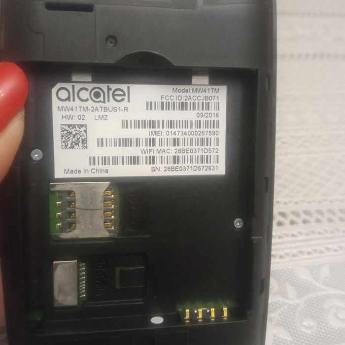 Роутер Alcatel  новый