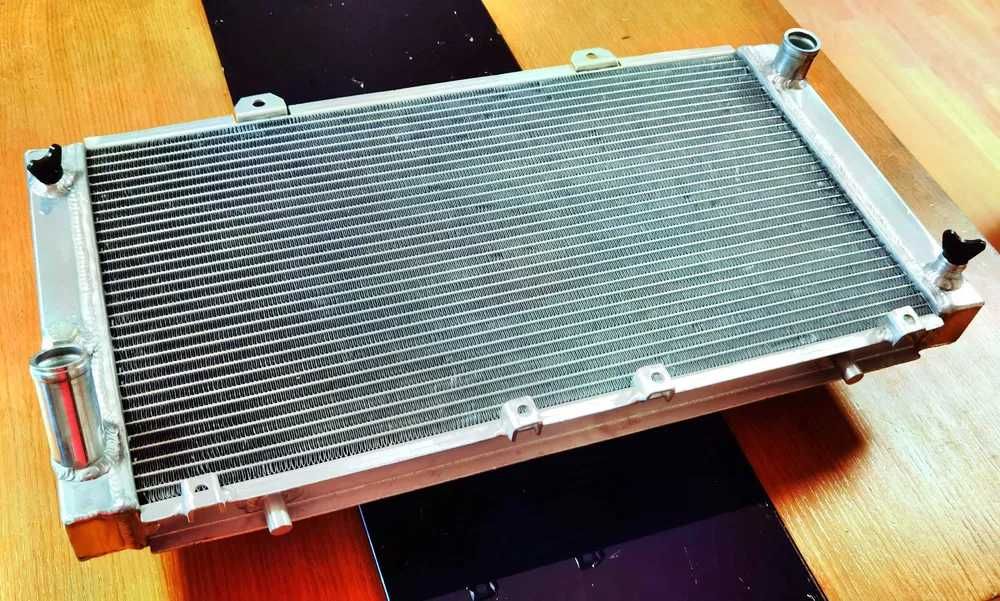 Radiador Toyota MR2 MK1 AW10 AW11 Alumínio Performance