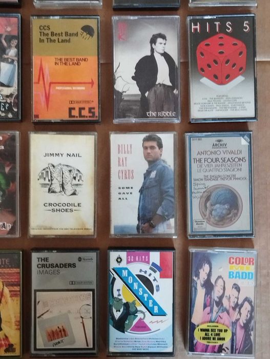 Várias Cassetes Antigas Internacionais #C04L03