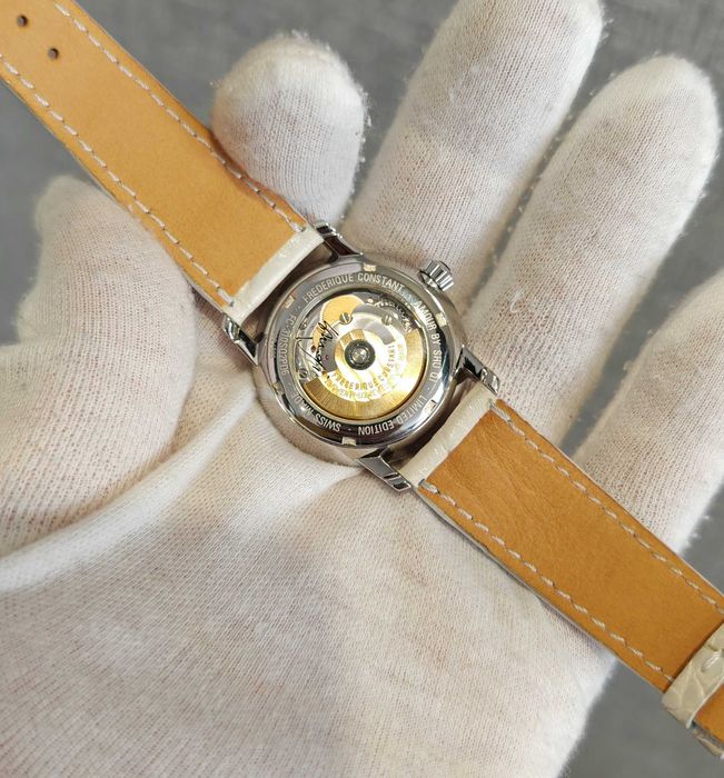Жіночий годинник Frederique Constant Automatic Open Heart Diamonds Swi