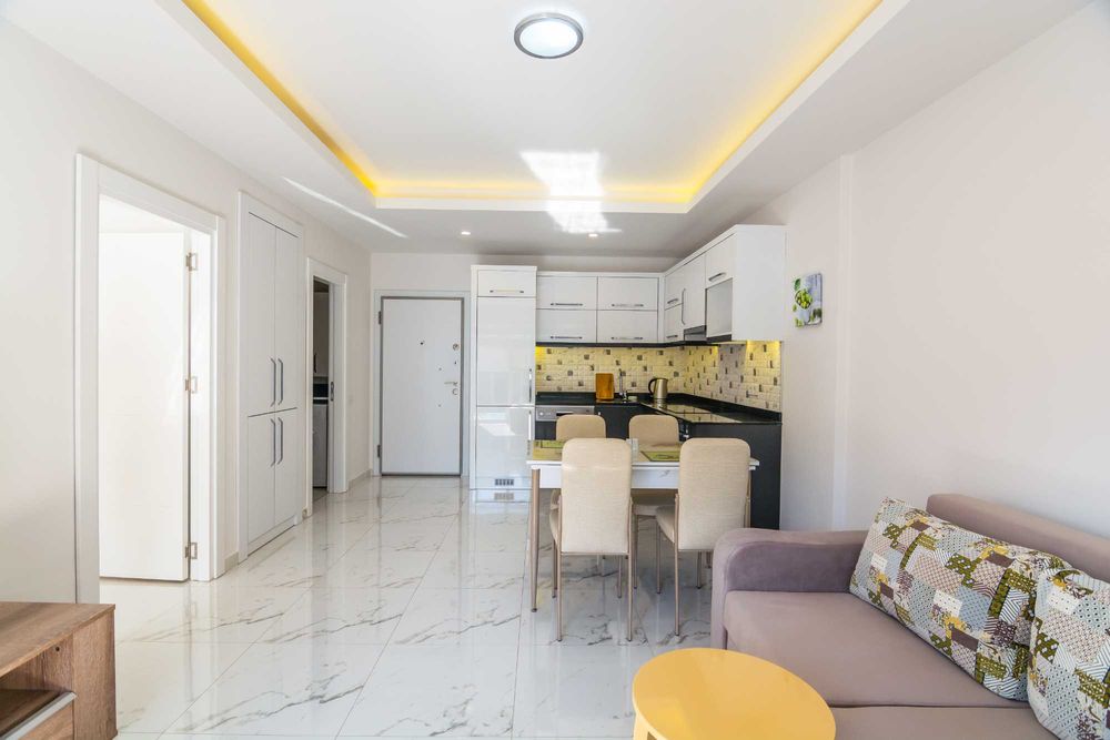 Квартира біля моря 1+1 в Аланії (Махмутлар)