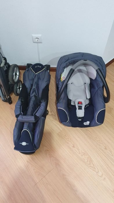 Carrinho de bebé + ovo