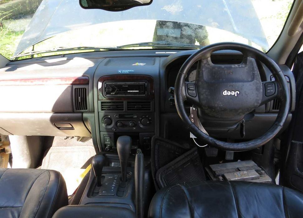 JEEP GRAND CHEROKEE 4.7 de 2002 - Peças Usadas