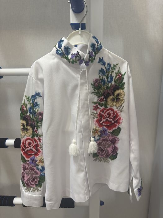 Продам вишитий комплект 3