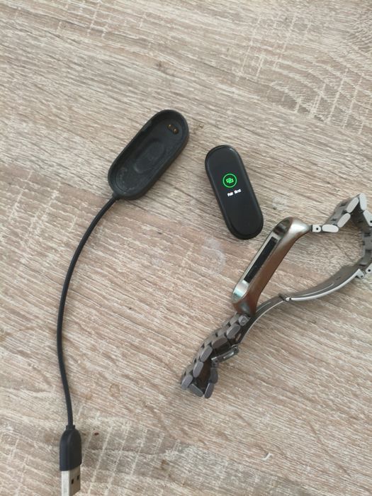 Xiaomi band 4 opaska zegarek+ metalowa bransoletka