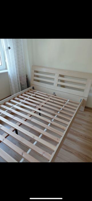 Jasne, zadbane meble do sypialni