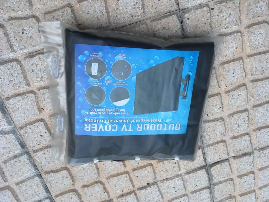 Outdoor tv cover