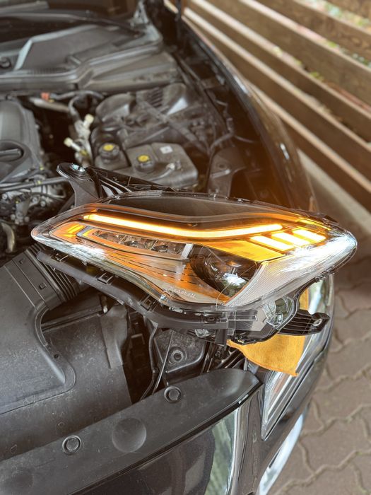 Lampa lampy przód przednie komplet Maserati Quattroporte Lift full led