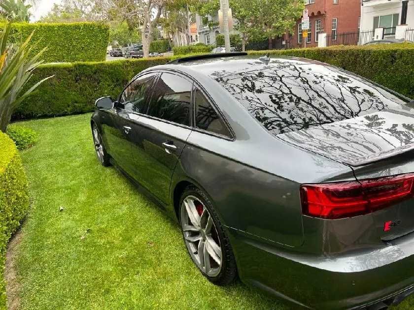 2018 Audi S6 Prestige