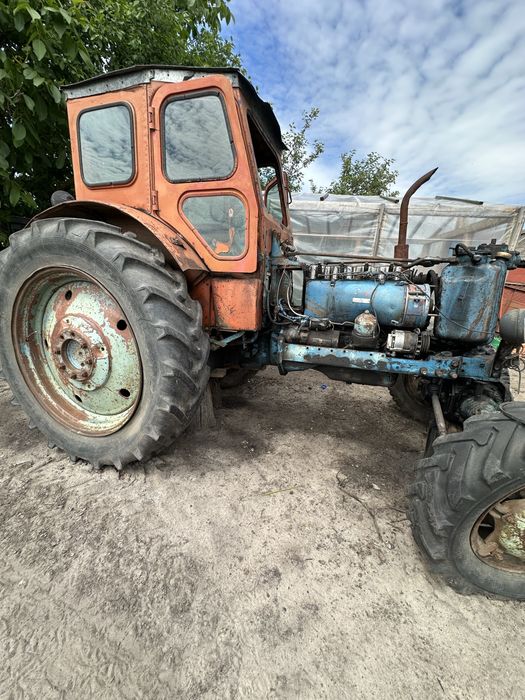 Продам т-40 по запчастях