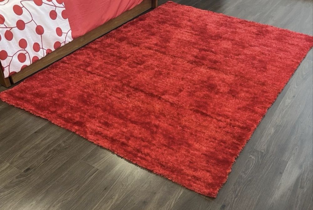Tapete Felpudo Vermelho "Soft Dupla Face" – 160x230 cm (Excelente Estado)