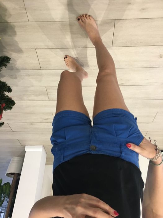 krótkie spodenki niebieskie Cropp Chillin rozm.S