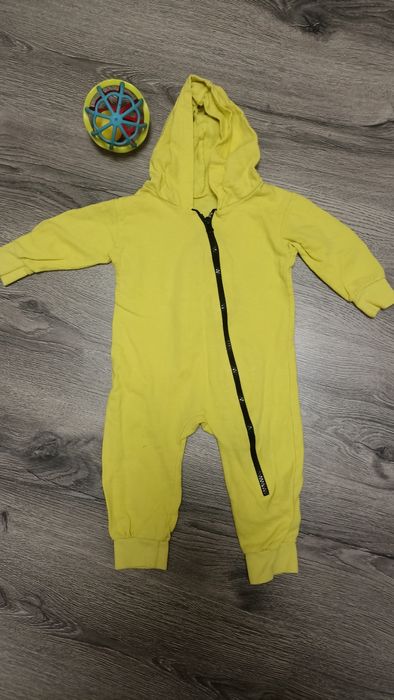 Продам Дитячий одяг