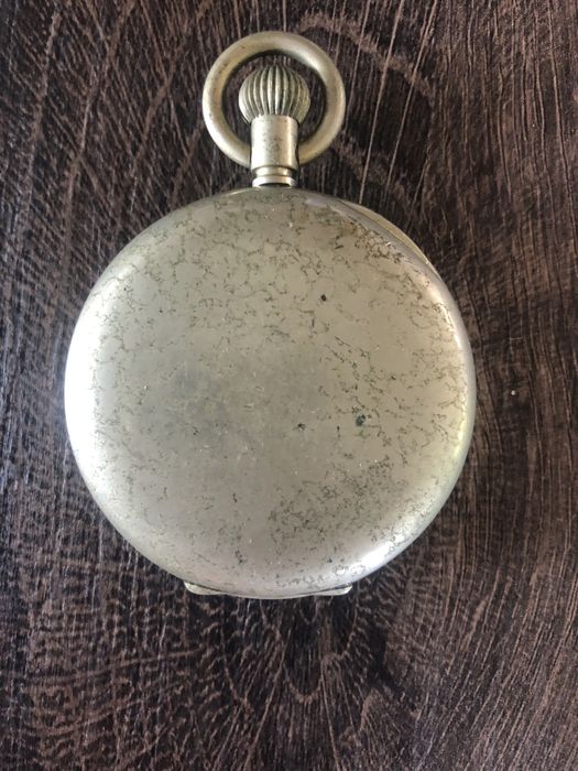 Zabytkowy stoper kieszonkowy marki Minerva Vintage