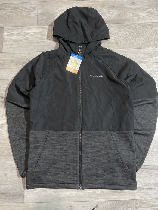 Нова куртка Columbia на флісі