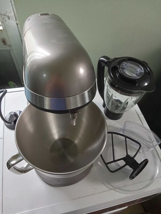 Silvercrest  batedeira com taça e com copo de bater