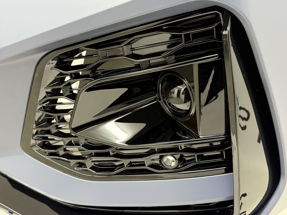 Передний бампер Audi Q5 2021-2025 RSQ5