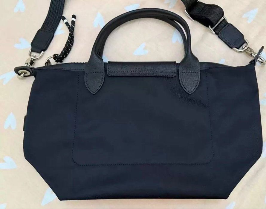 100% authentic Longchamp Le Pliage Neo Handbag