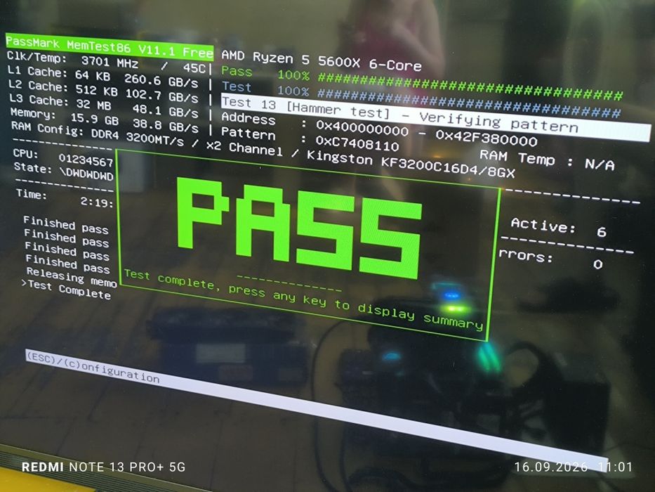 Pamięć RAM ARGB DDR4 16GB (2x8) 3200 CL16 Kingston Fury Beast