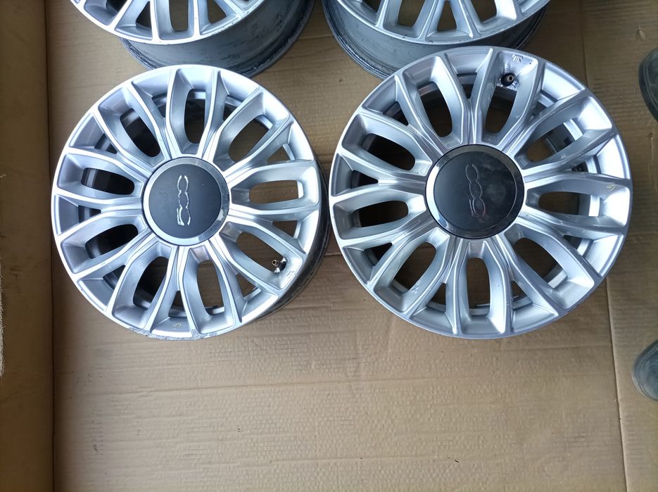 Fiat 500 felgi aluminiowe 6J15 et35  oryginał  4x98