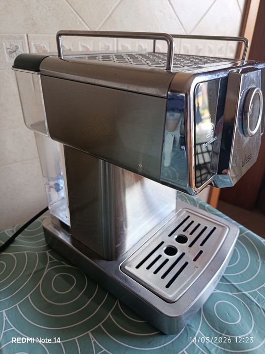 Máquina de café Ufesa Bergamo