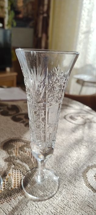 Kryształowe kieliszki z PRL