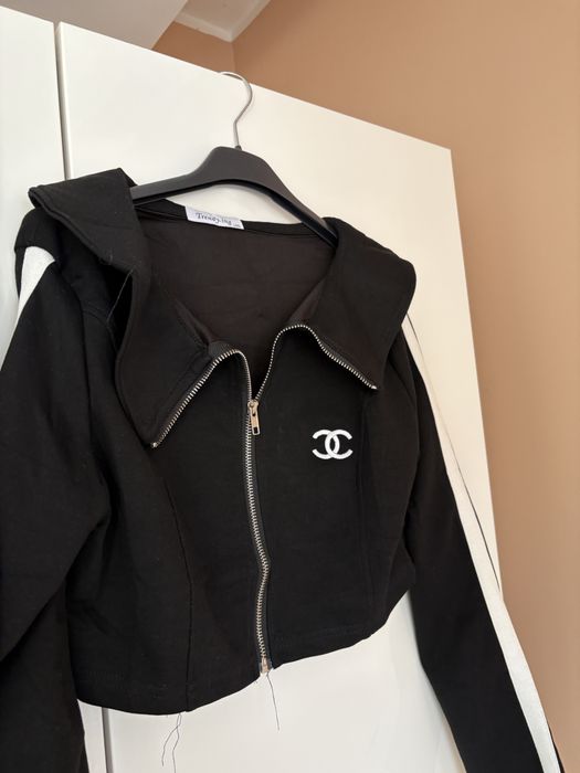 Komplet chanel  bluza i spodniczko spodenki