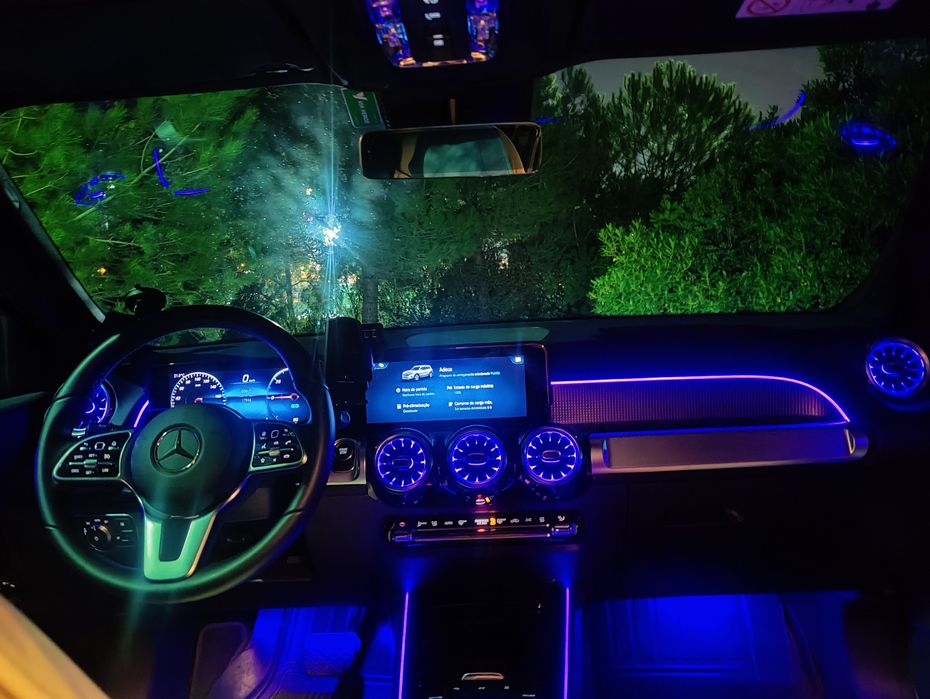 Serviço Premium de Transfers & Eventos | Mercedes EQB Luxury