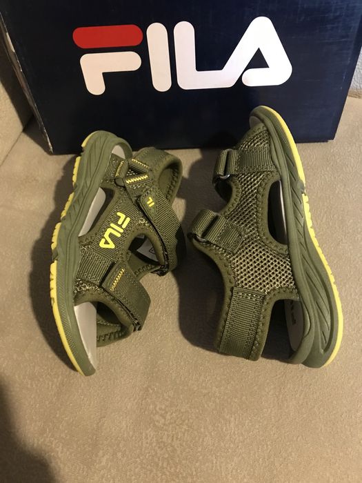 Nowe sandały Fila rozm 26