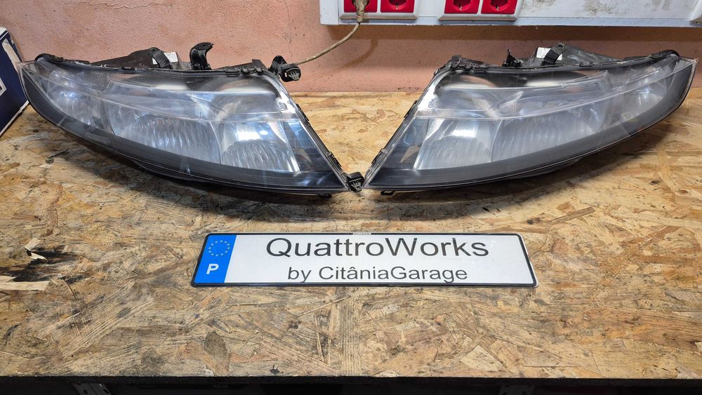 Oticas Farois Honda Civic VIII FN FK 2005 a 2012 Originais Honda Esquerdo Direito