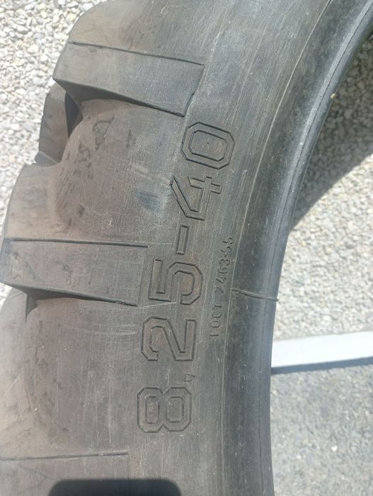 Шина прицепного оприскувача R40. 8,25-40. МТЗ ЮМЗ Джон Дір