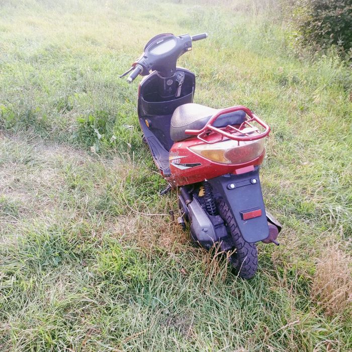 Скутер.  дефіант