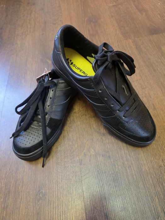 Кеди, кросівки чолоаічі, шкіра, 41р  , Superga