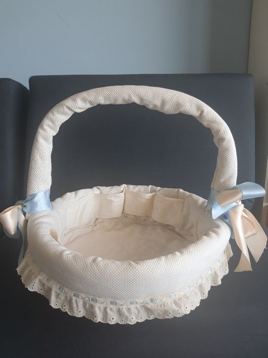 Cesto para cerimónia ou para guardar os produtos do bebé