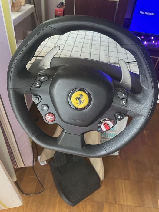 PS4 + руль Thrustmaster Ferrari 488 + 6 игр