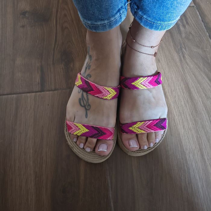 Kolorowe klapki damskie