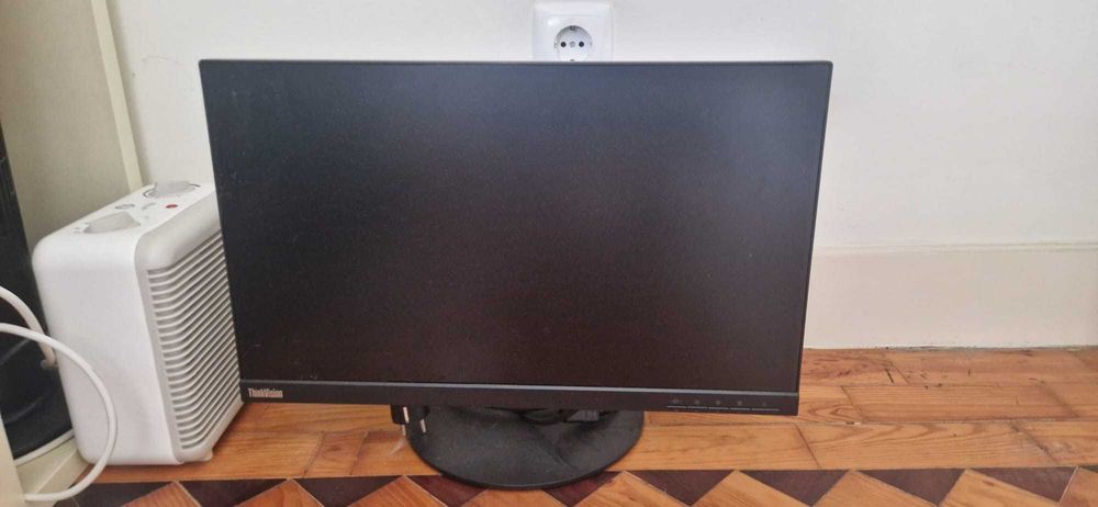 Monitor Lenovo ThinkVision