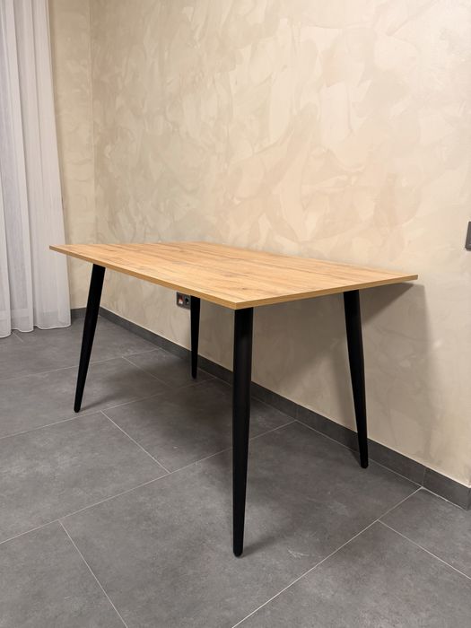 Стіл обідній, новий