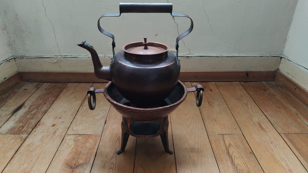 Cobre Alguidar, Aquecedor e 3 Bules em Cobre