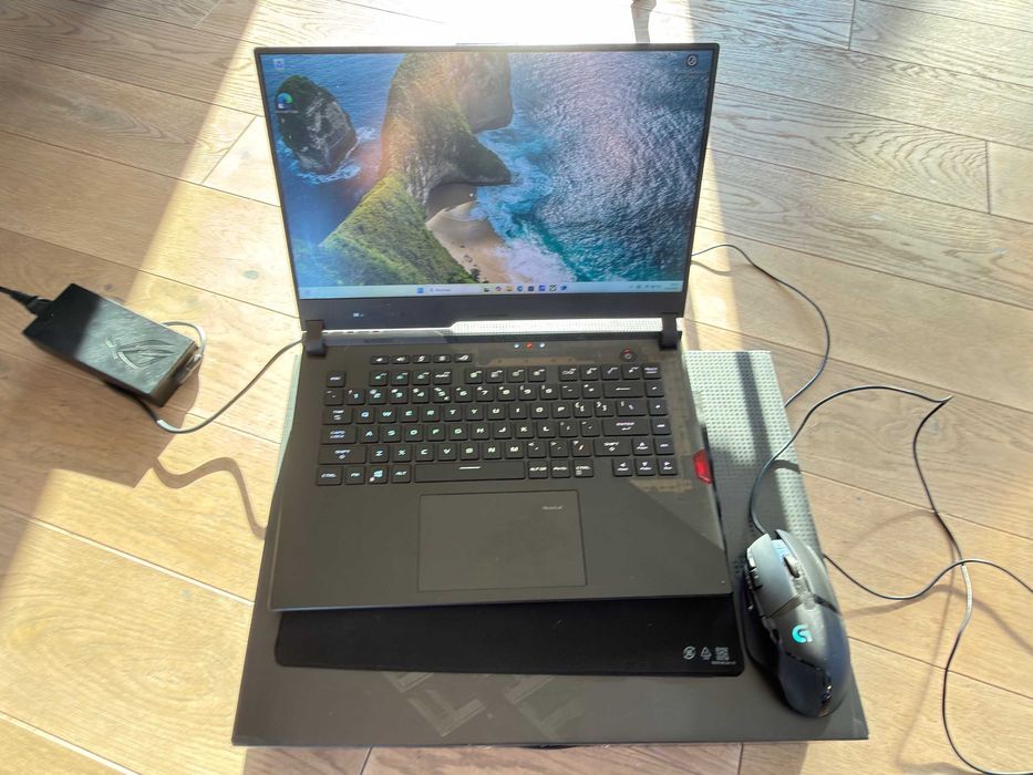Laptop ASUS ROG Strix Scar G533QS-HF007T (RTX3080) / 64 GB RAM!