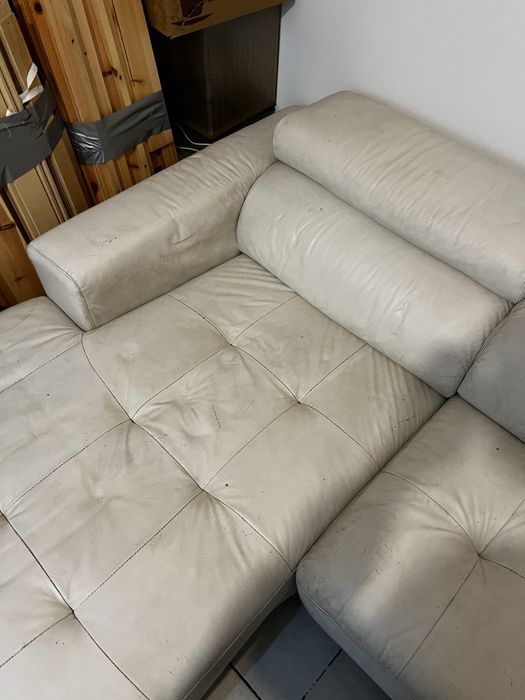 Vendo sofa chease long branco