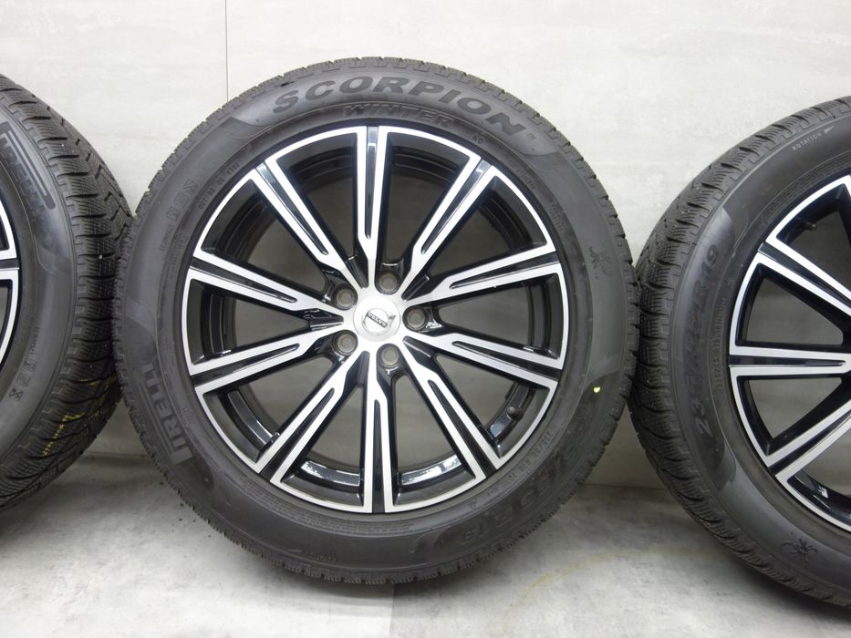 5x108 235/55R19 Koła zimowe Volvo OE XC90 XC60 XC40 Pirelli 4x8m extra stan