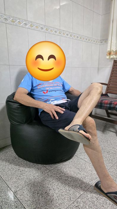 Puff couro preto