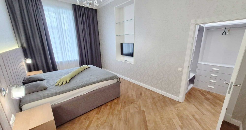 3-кім 120 м.кв. Шота Руставелі, 27 Палац Спорту Олімпійська Хрещатик 5 хв.